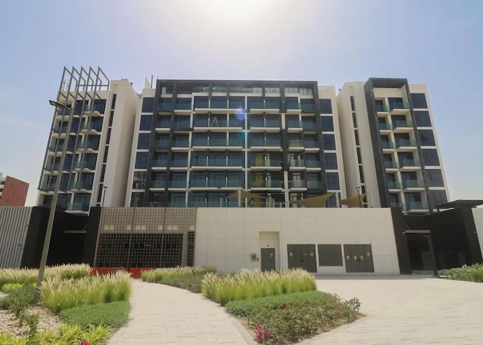 Apartment Lavish Studio 10 Min Downtown Dubai